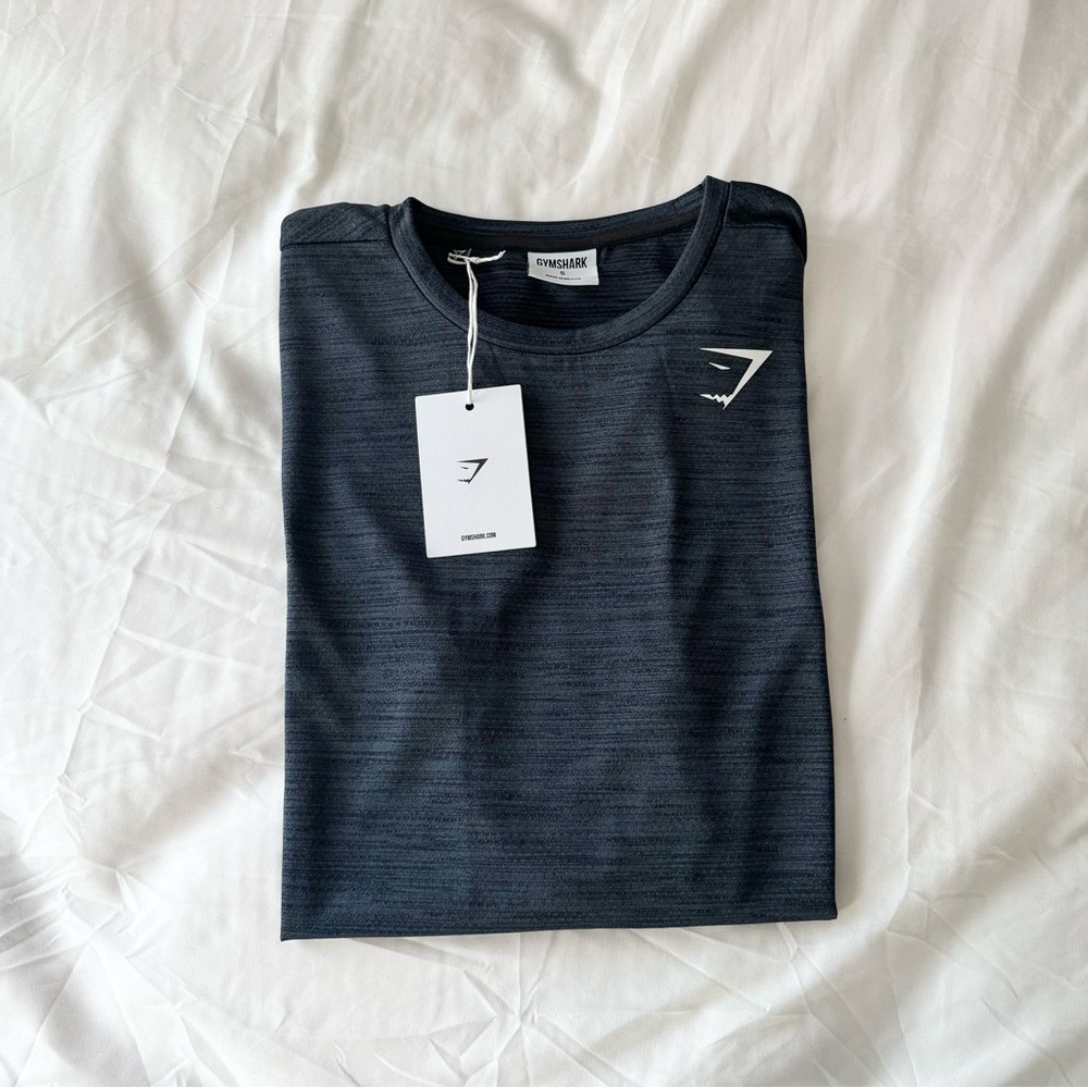 Men’s long sleeve gymshark shirt